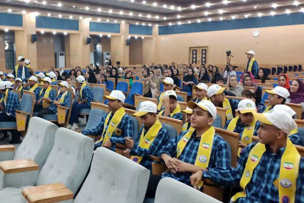 زنگ مقاومت در  دبیرستان غیر دولتی پسرانه پیشتازان (متوسطه اول) شهر جم