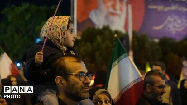 کرج، یکپارچه در صحنه؛ تجدید میثاق با آرمان‌های انقلاب 