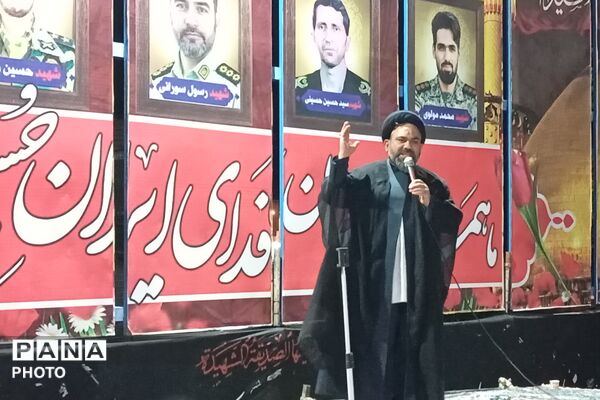 شبِ خروش؛ فریادِ اقتدار، مردم شهر بن همچنان در خیابان‌ها