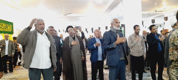 تشییع شهید گمنام در فین