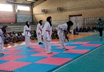 برگزاری المپیاد ورزشی در کبودرآهنگ با تأکید بر تلاش علمی و هوشیاری دانش‌آموزان
