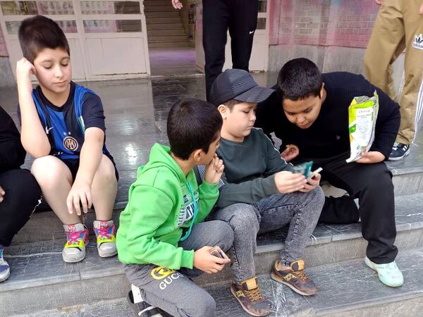 برگزاری اردوی درون مدرسه‌ای با عنوان «شبی در فرنو» در دبیرستان فرنو شهرستان قدس