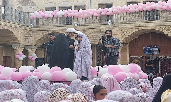 روزه‌اولی‌ها در آباده جشن گرفتند