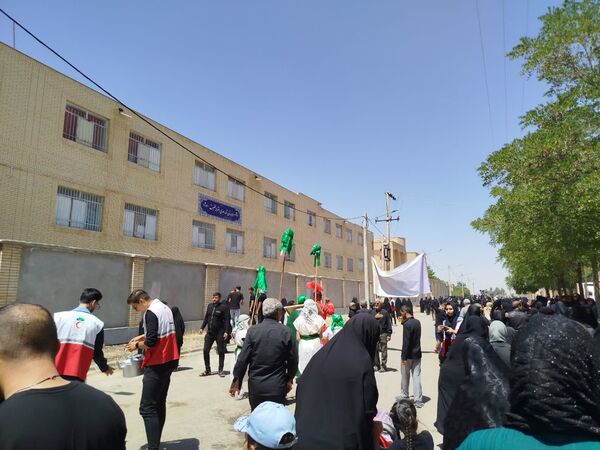 دسته عزاداری ظهر عاشورا در فاروج 