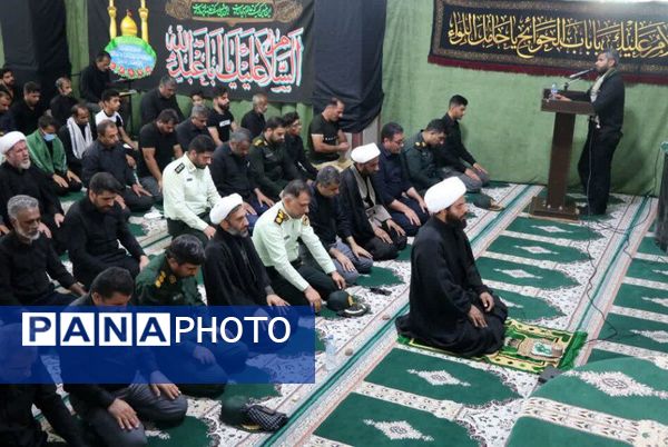 دسته‌روی عزاداران شهرستان بندرخمیر در آیین تاسوعای حسینی