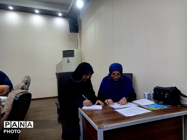 کارگاه توانمند سازی آموزش تخصصی خبرنویسی برای مربیان پرورشی 