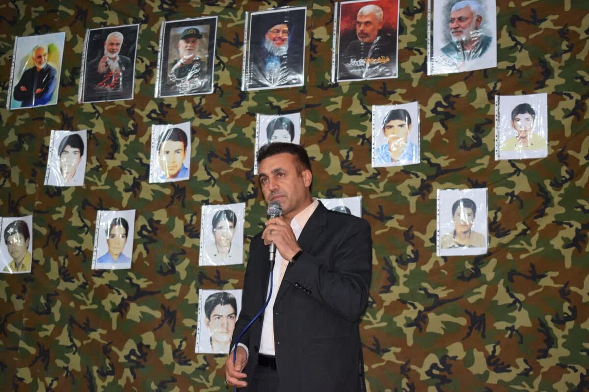یادواره ۴۸ شهید دانش آموز شهرستان بهاباد