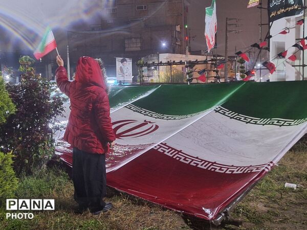 بیعت با امام امت زیر باران