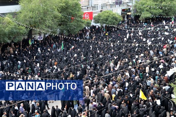وداع تاریخی مشهدی‌ها با خادم‌الرضا؛ شهید جمهور