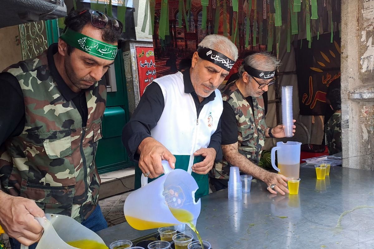 طنین فریاد «لبیک یا حسین(ع)» در پیاده‌روی باشکوه جاماندگان اربعین حسینی در شهرستان قدس