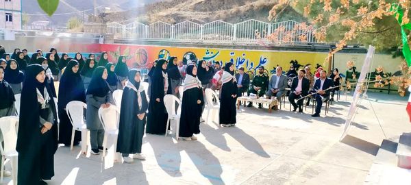 آیین نکوداشت و نواختن زنگ‌ پدافند غیرعامل در شهرستان کلات