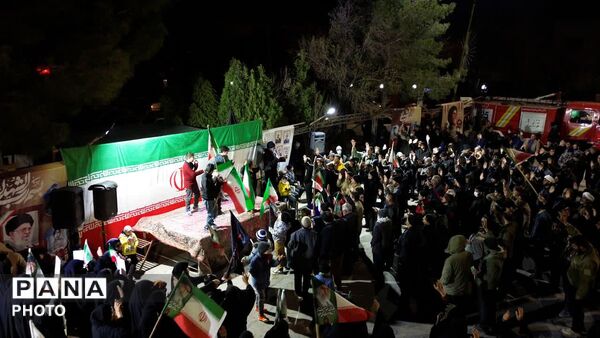 اجتماع مردم انقلابی شهر چرمهین در میثاق با امام امت