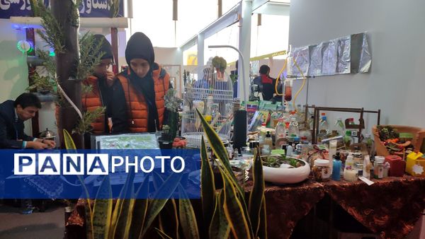غرفه آموزش و پرورش ناحیه یک در نمایشگاه پژوهش و فناوری مشهد 