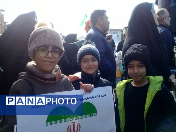 جشن تولد انقلاب اسلامی ایران در گلوگاه 