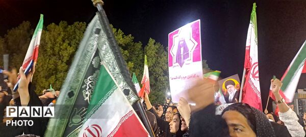 حضور پرشور مردم منطقه رودخانه در آیین گرامیداشت چهلمین روز شهادت