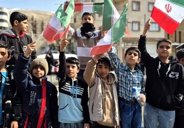 از ١۵ خرداد تا میدان آزادی