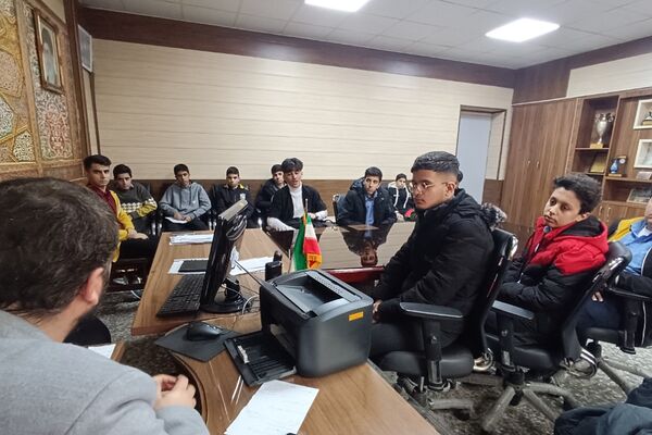 اولین نشست روسای شوراهای دانش‌آموزی پسران شهرستان شهریار