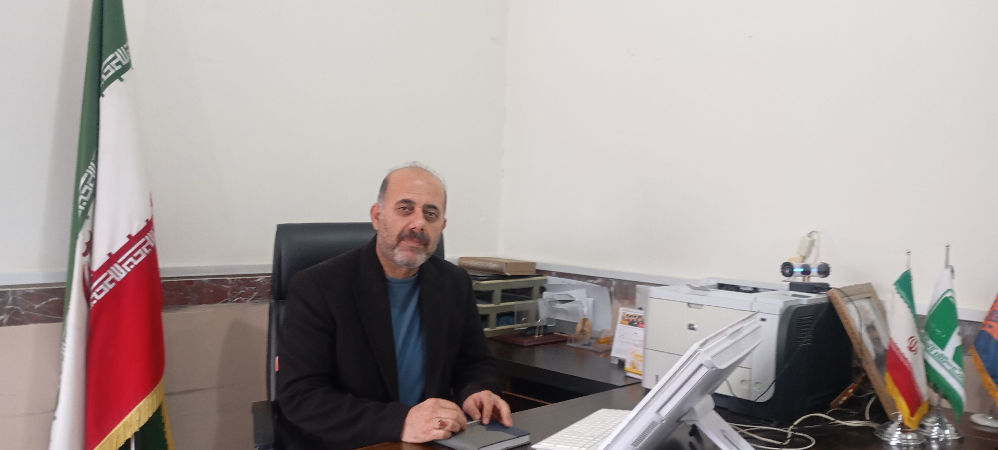 جامعه به سوادآموزی و یادگیری مستمر توجه داشته باشد 