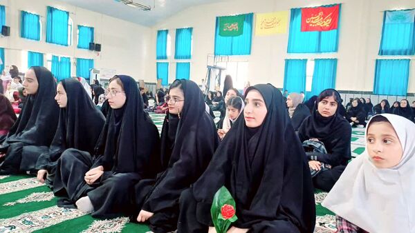 جشن باشکوه بزرگداشت مقام معلم در بخش دیشموک