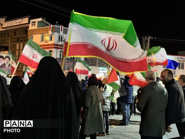 بیعت با رهبر و حمایت از نیروهای مسلح در میدان  شهید سلیمانی