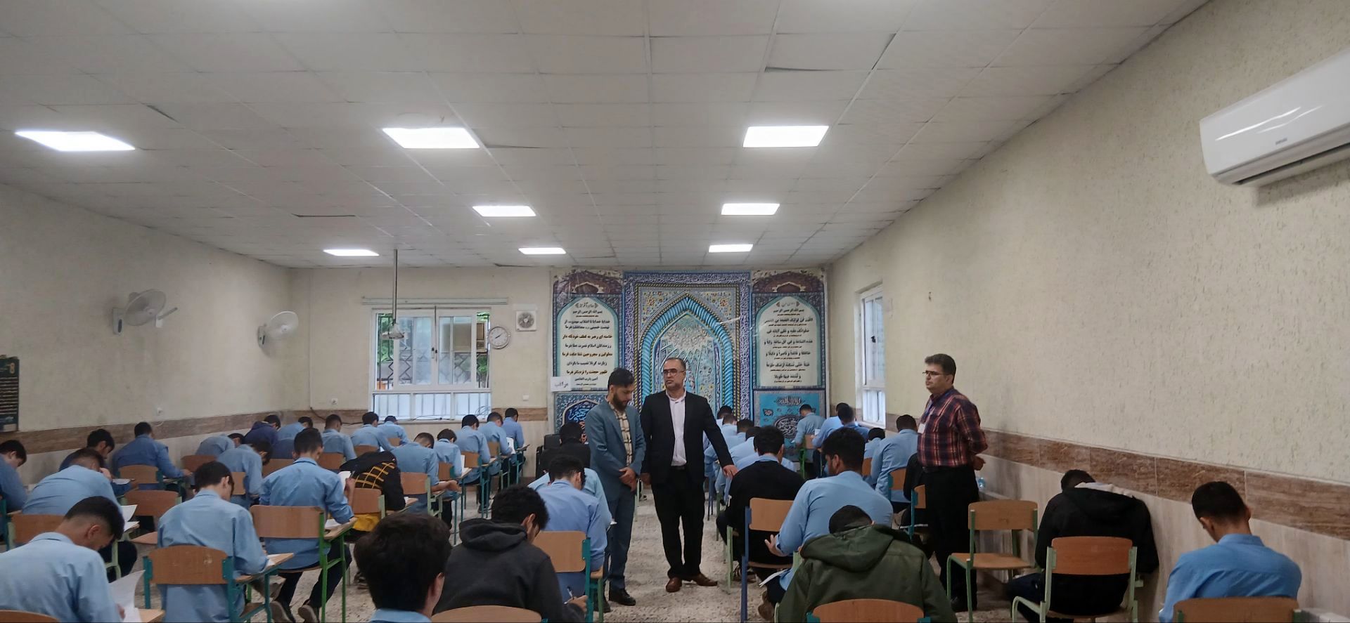 رقابت548 دانش‌آموز در امتحانات نهایی و 261 نفر در کنکور سراسری