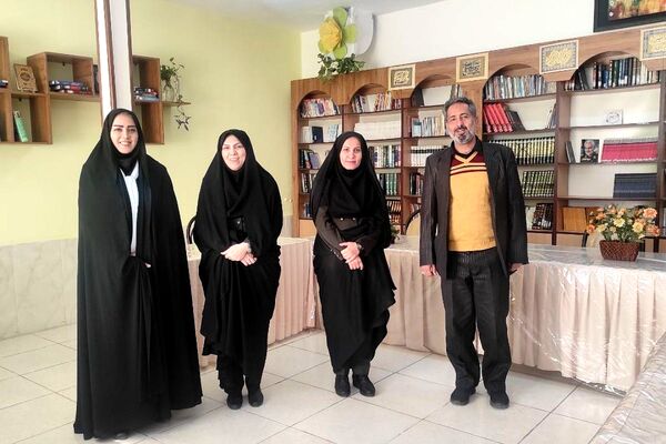 زنگ دانایی در دبیرستان شاهد صدیقه طاهره(س) اسلامشهر به‌صدا درآمد