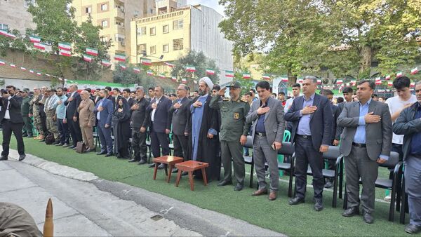 هفته دفاع مقدس سند افتخار ایران اسلامی و تداوم راه شهدا