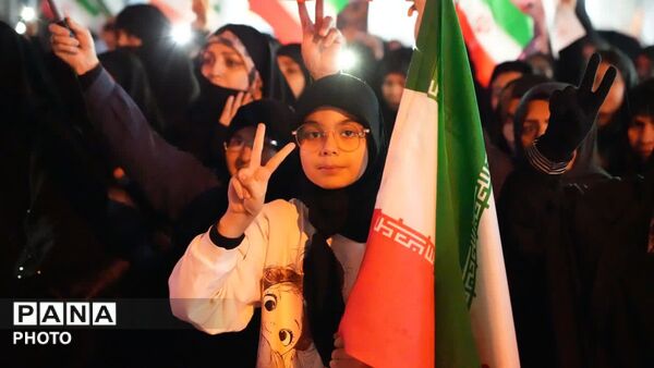بیست و چهارمین شب خروش مردم کمال‌شهر در سوگ شهادت امام خامنه‌ای و اعلام بیعت با رهبری