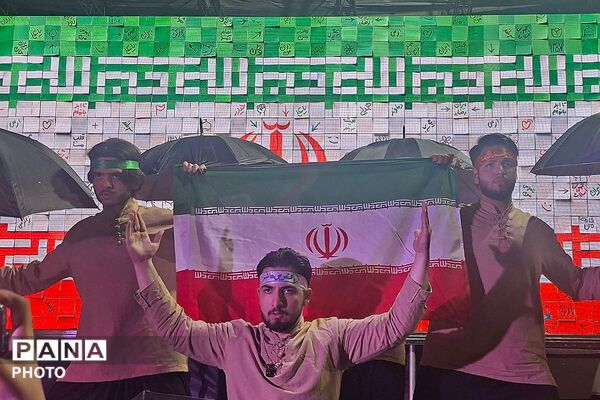  نقش‌آفرینی تربیتی مدارس ورامین در دفاع از جبهه مقاومت