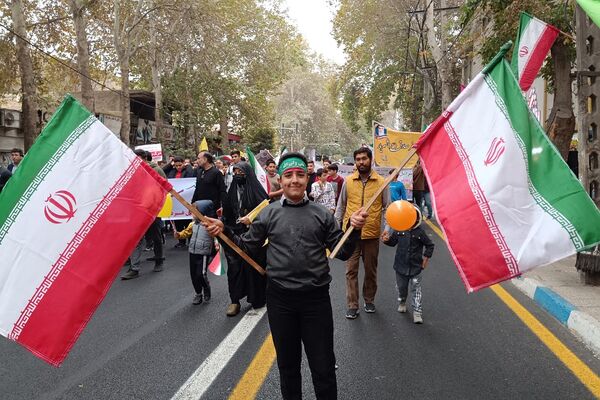  راهپیمایی 13 آبان در شهریار