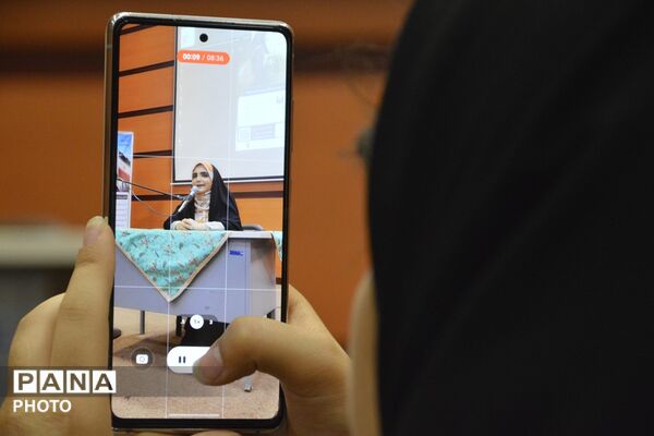 همایش تخصصی فن بیان و افتتاحیه پایگاه اوقات فراغت در بهارستان دو