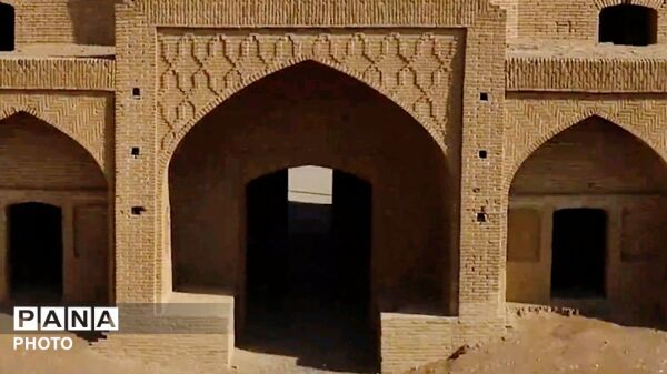  جلوه‌گری تاریخ در کاروانسرای باغ‌شیخ ساوه
