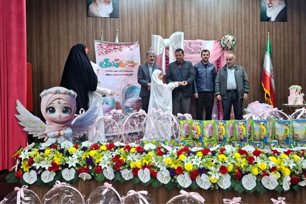 جشن تکلیف دانش آموزان دختر شهرستان ملارد