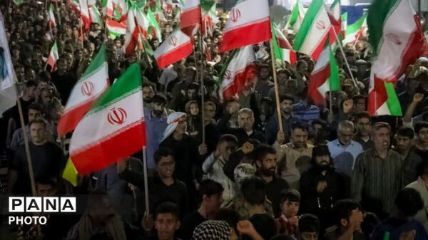 در فردیس مرزی نماند؛ جز عشق به ایران