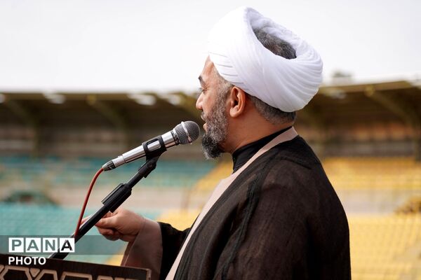 برپایی نماز عید سعید فطر در بم