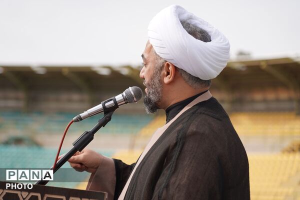 برپایی نماز عید سعید فطر در بم