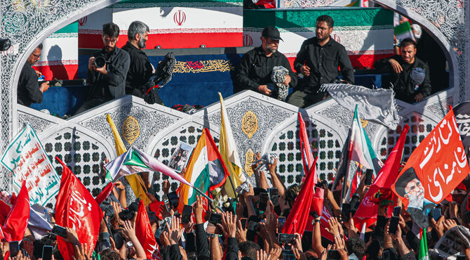 تشییع پیکر رهبر شهید انقلاب در مشهد مقدس-۲