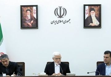 عارف: از اقدامات کوتاه‌مدت و رقابتی در حوزه امنیت فضای سایبر پرهیز شود