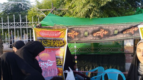 برپایی موکب بین راهی در مراسم پیاده روی جاماندگان اربعین شهرستان خلیل آباد 