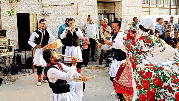 جشنواره شیره انگور ترشیزی کهن