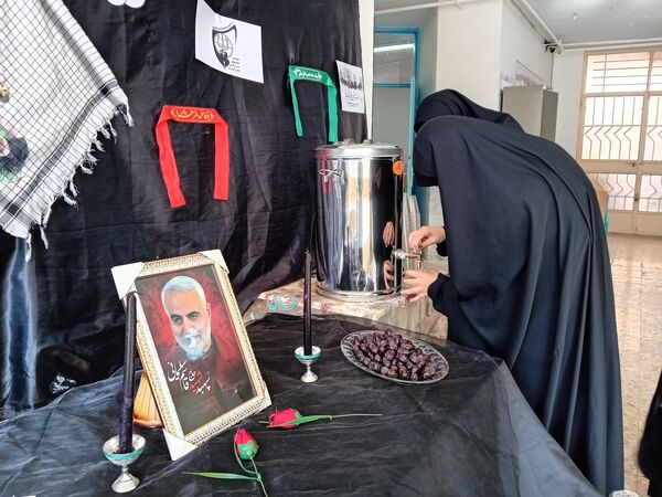 گرامیداشت پنجمین سالگرد شهادت سردار سلیمانی در دبیرستان فاطمه الزهرا 