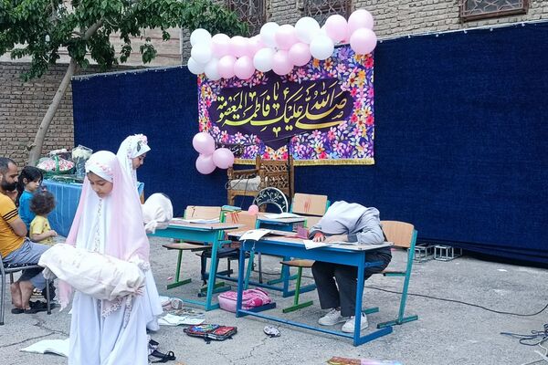 مراسمی به یاد شهدای میناب در رباط‌کریم