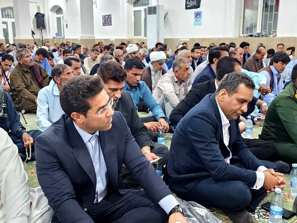 همایش یاوران ولایت در شهرستان‌های جنوب کرمان 
