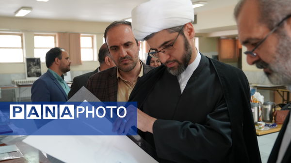 مرحله کشوری تحویل آثار چهل‌ و دومین جشنواره فرهنگی و هنری فردا در اصفهان 