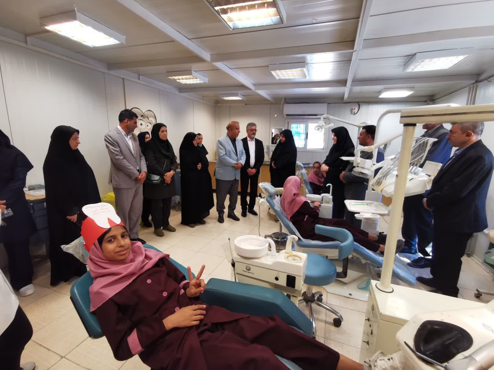 آغاز پویش ملی سلامت دهان و دندان دانش آموزان در مدارس ابتدایی استان فارس