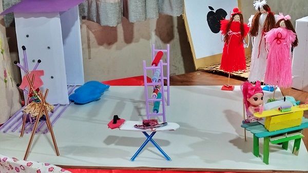 برپایی نمایشگاه آثار هنری دانش‌آموزان هنرستان حضرت خدیجه اشتهارد