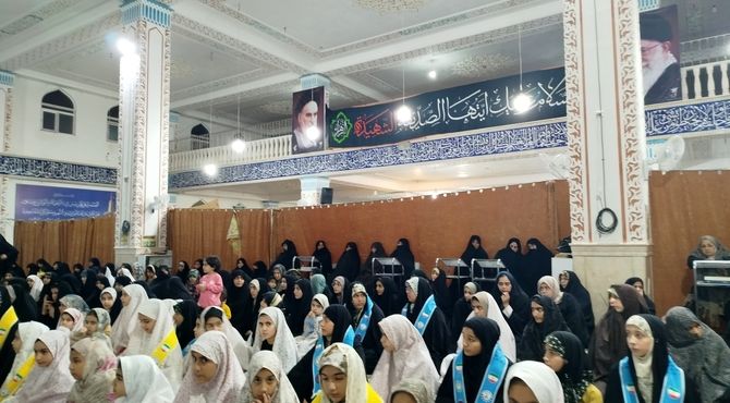 حضور دختران آینده‌ساز در مراسم معنوی اعتکاف 