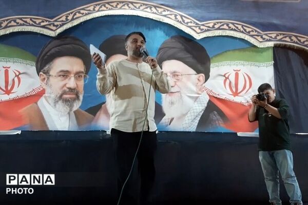 بیداری در دل شب؛ همصدایی برای وطن