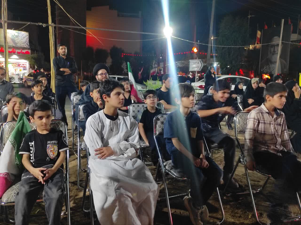 سازمان دانش آموزی قم در خدمت عزاداران حسینی