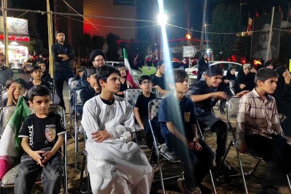 سازمان دانش آموزی قم در خدمت عزاداران حسینی